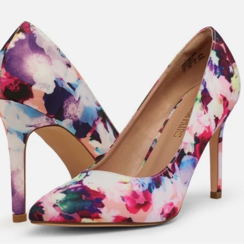Spring is here! Get these fabulous heels. Dream Pairs Multicolor Floral Heels